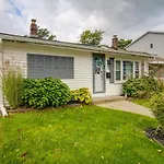 Cozy Erie Vacation Rental With Patio And Seasonal Pool