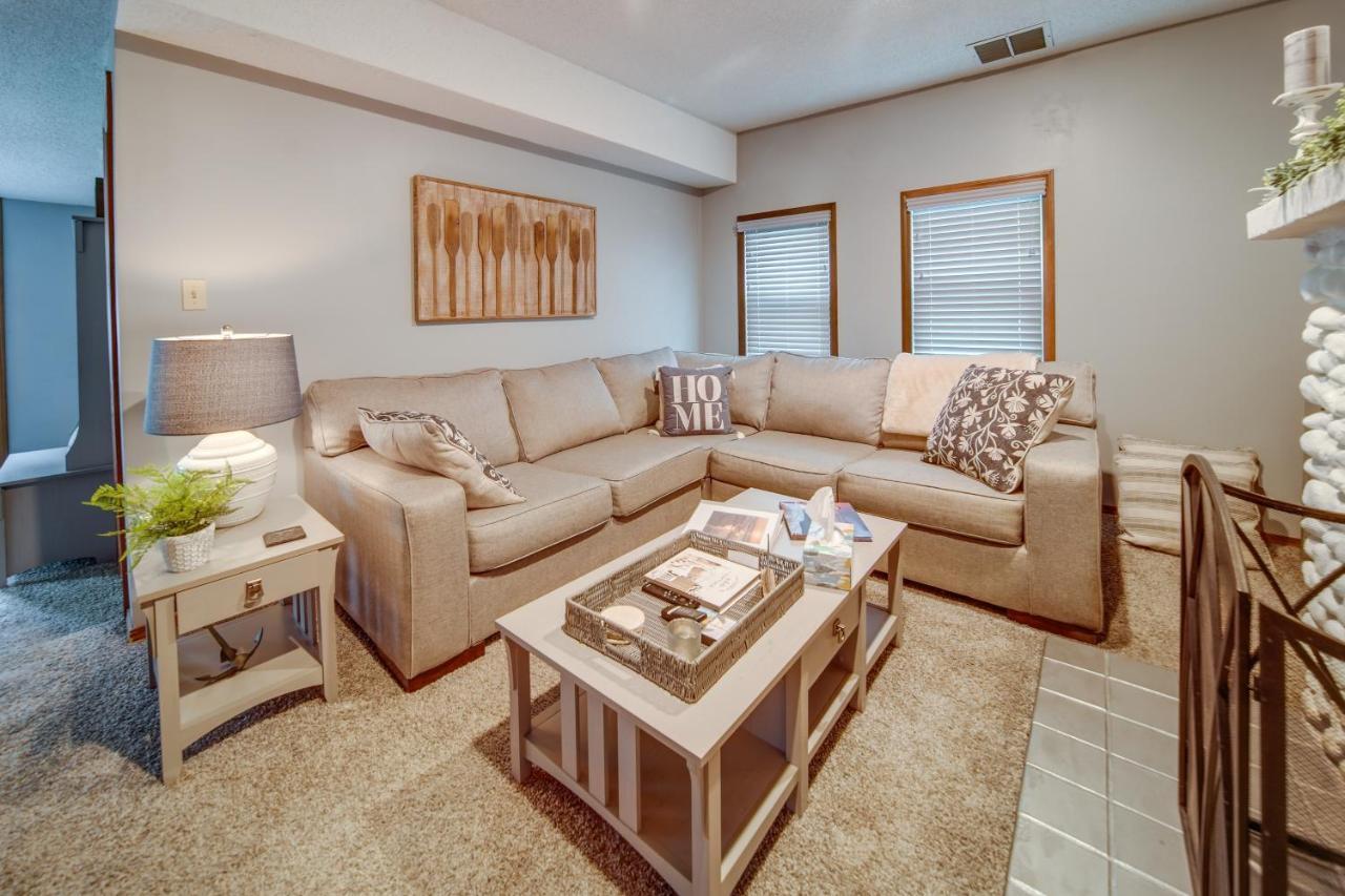 Holiday home Cozy Vacation With Patio And Seasonal Pool
